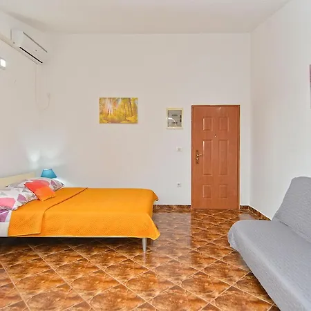Apartamento 2253 *