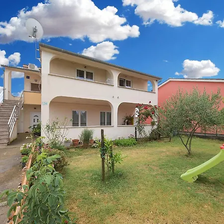 Apartment 2253 Galizana