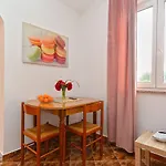2253 Galižana